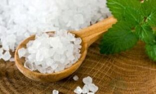 солени бани за лечение на гъбички